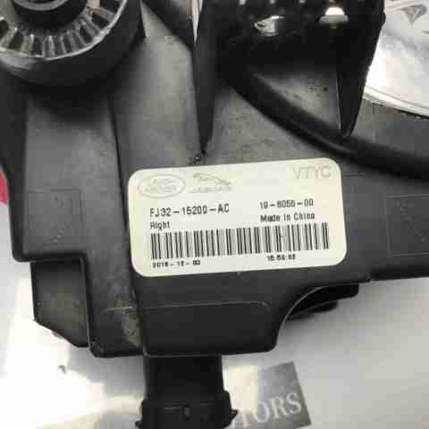 Фара протитуманна, права LR077887 LAND ROVER