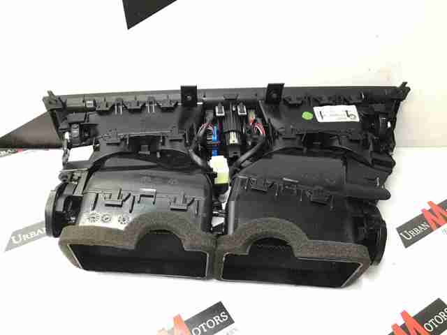 Решітка повітропровода 64229115859 BMW