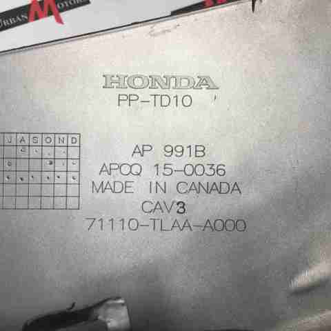 Накладка на передній бампер 71110TLAA00 HONDA