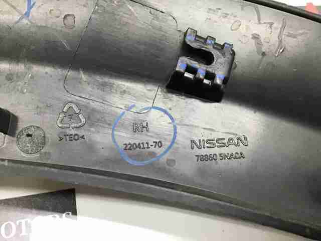 Розширювач/накладка арки заднього крила, правий 788605NA0A NISSAN