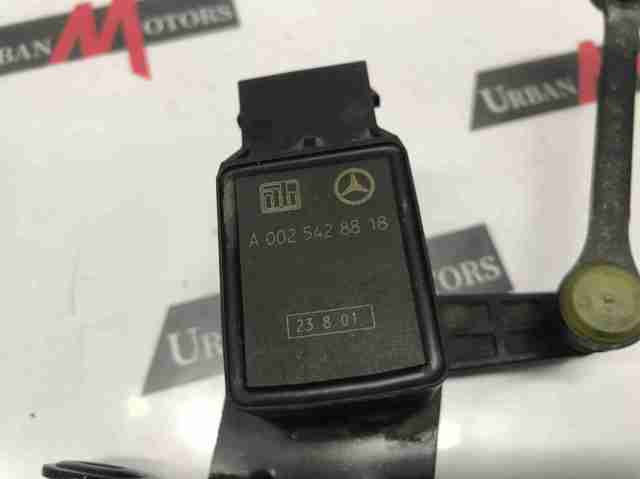 Регулятор положення кузова передньої підвіски A0025428818 MERCEDES