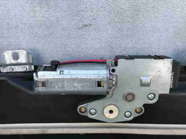 Двигун приводу люка A1638200742 MERCEDES