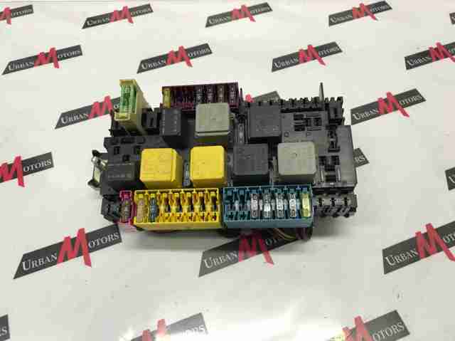 Корпус запобіжників A1669063801 MERCEDES