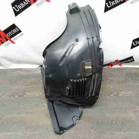 Підкрилок передній лівий A1676901508 MERCEDES