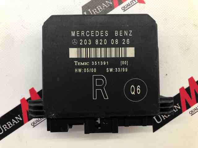 Блок комфорту задніх дверей A2038200826 MERCEDES