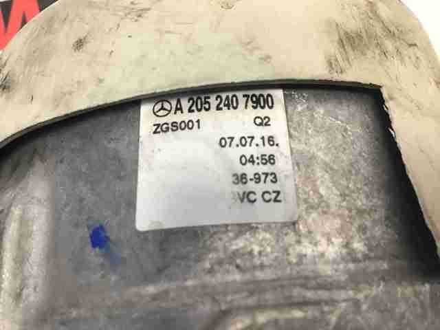 Права опора двигуна A2052407900 MERCEDES
