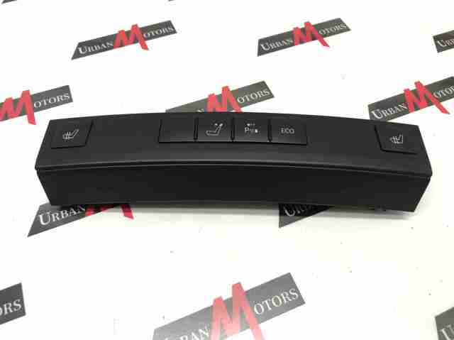 Блок кнопок центральної консолі A2128209710 MERCEDES