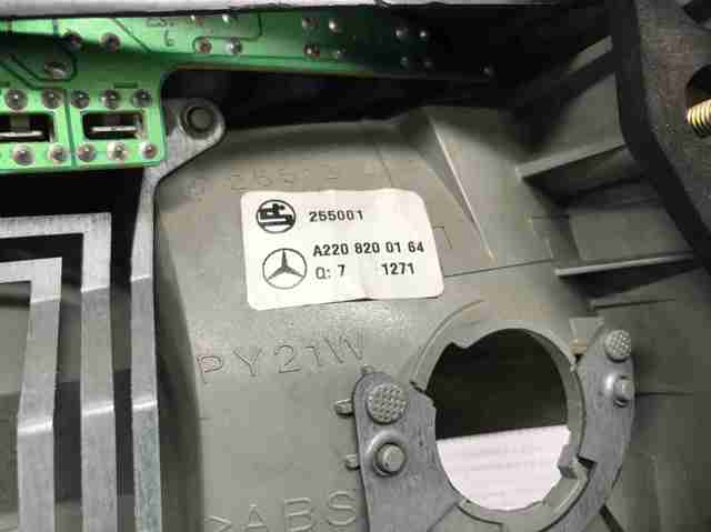 Ліхтар задній лівий A2208200164 MERCEDES
