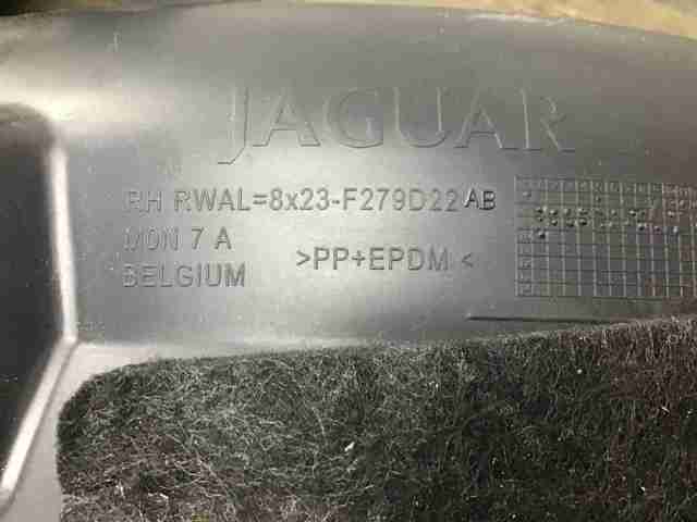 Підкрилок заднього крила, правий C2Z2156 JAGUAR
