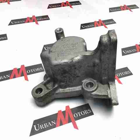 Кронштейн паливного насоса ПНВТ CJ5E9B374BC LAND ROVER