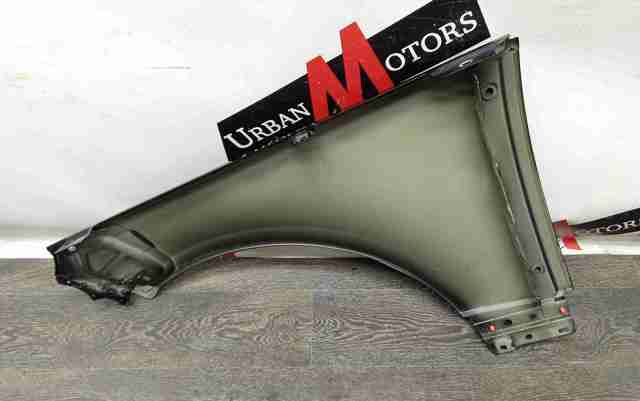 Переднє праве крило CK5216005AD LAND ROVER