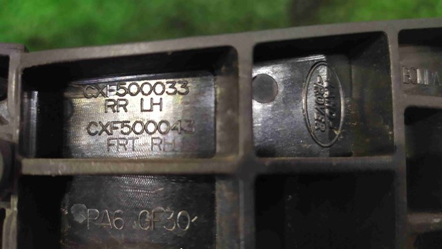 Тримач зовнішньої ручки дверей, задніх лівих CXF500033 LAND ROVER