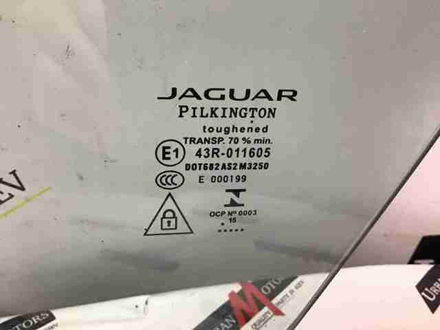 Скло вікна дверей водія нерухоме GX6321411AB JAGUAR