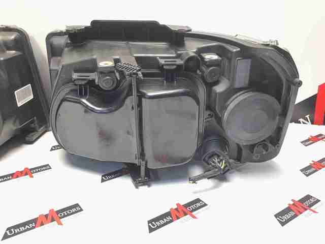 Права блок фара LR001559 LAND ROVER