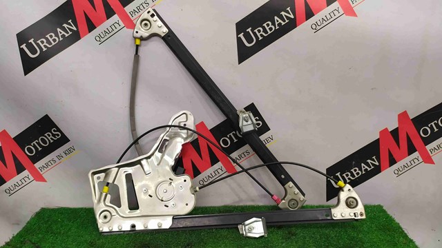 Склопідйомник передньої правої двері LR011318 LAND ROVER