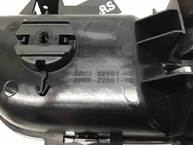 Ручка задньої двері внутрішня ліва LR020247 LAND ROVER
