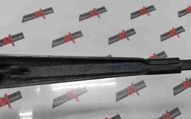 Ричаг склоочисника LR025116 LAND ROVER