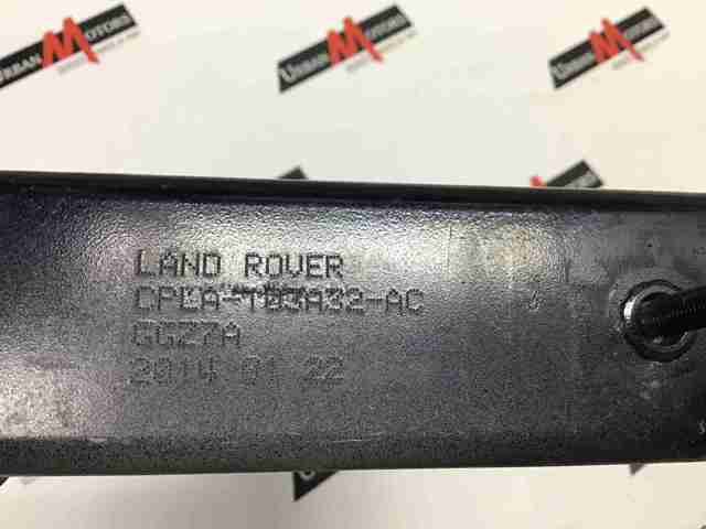 Кронштейн передньої панелі, правий LR033056 LAND ROVER