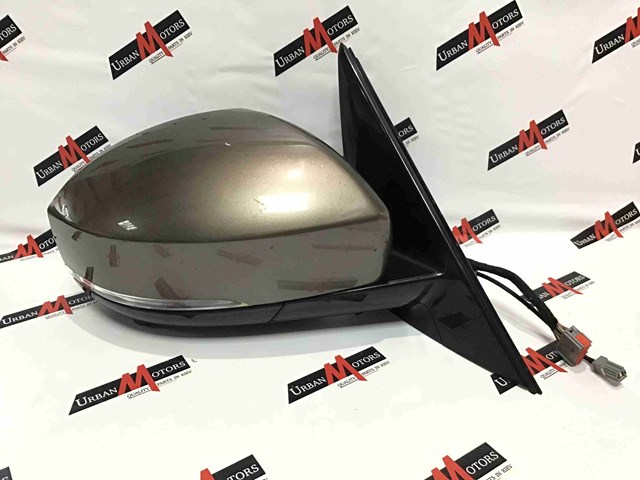 Праве бокове дзеркало LR036688 LAND ROVER