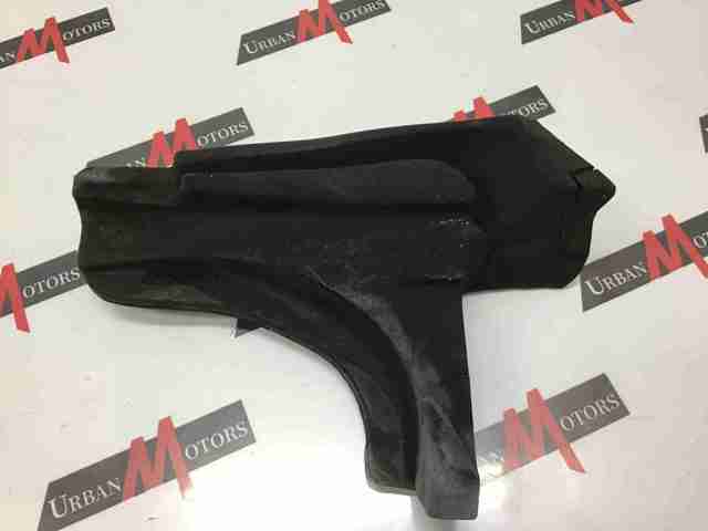 Ущільнювач крила LR042983 LAND ROVER