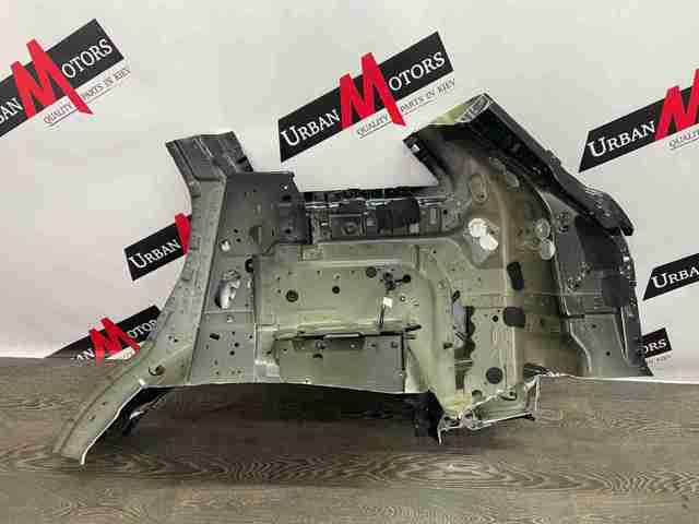 Бічна частина задні праві LR044372 LAND ROVER