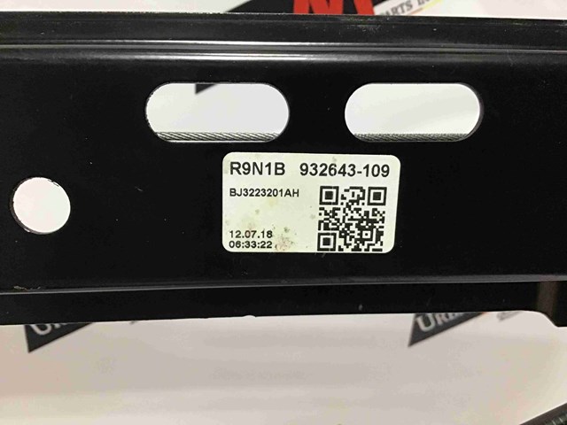 Механізм стеклопідйомника водійських дверей LR067999 LAND ROVER