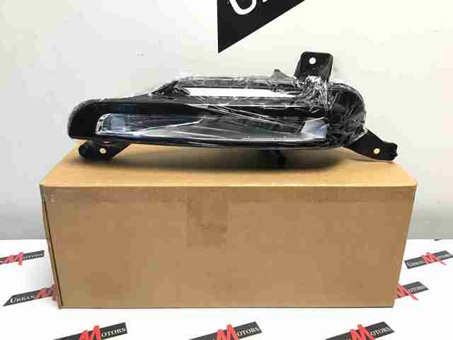 Фара протитуманна, ліва LR072646 LAND ROVER