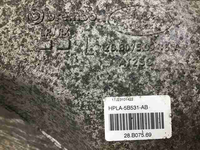 Важіль задньої підвіски нижній, лівий LR081548 LAND ROVER