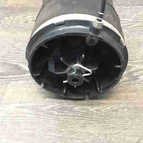 Пневморессора задня LR081576 LAND ROVER