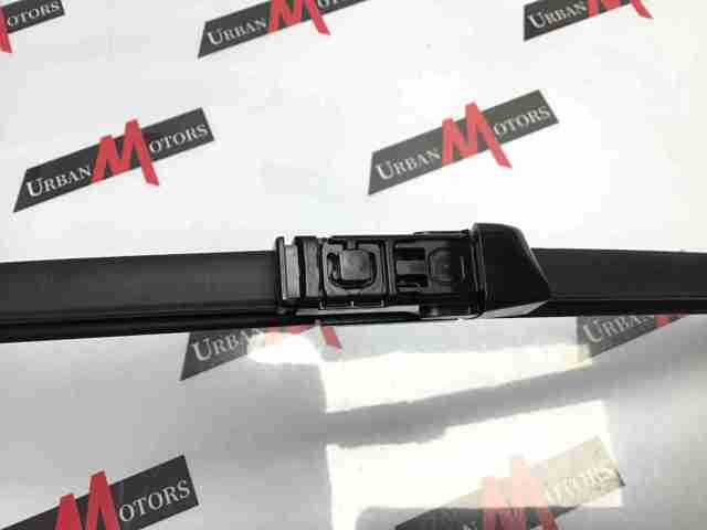 Щітка склоочисника лобового скла, пасажирська LR083272 LAND ROVER