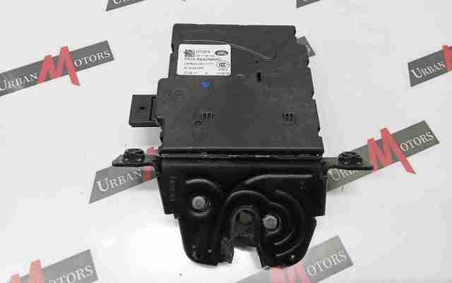 Замок дверей багажника LR088570 LAND ROVER