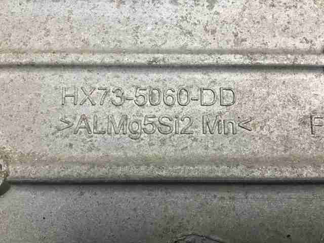 Кронштейн КПП LR090491 LAND ROVER