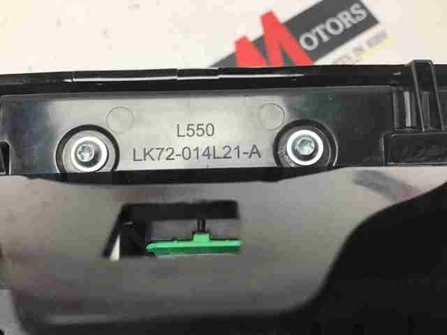 Решітка повітропровода LR137649 LAND ROVER