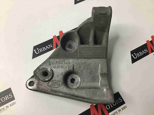 Кріплення насоса ГПК QVU500340 LAND ROVER