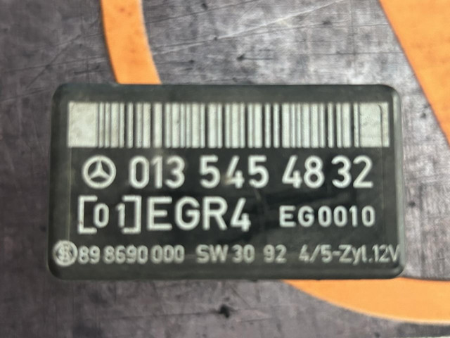 Блок керування EGR 135454832 MERCEDES