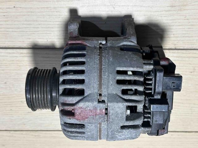 Авто генератор 45903023 BOSCH