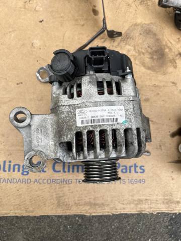 Авто генератор MS1022118354 FORD
