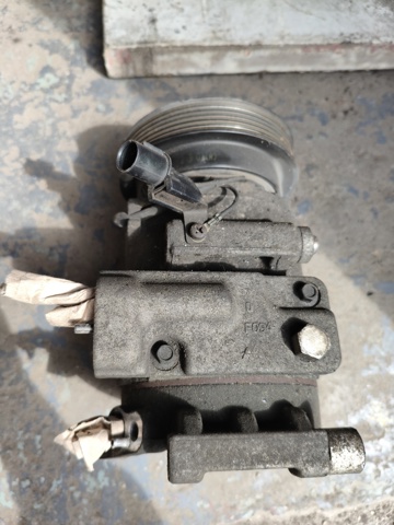 977012F800 Hyundai/Kia компресор кондиціонера - купити онлайн в