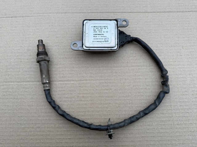 Датчик оксидів азоту NOX, задній 0009058411 MERCEDES