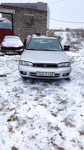 Скло лобове Subaru Legacy 2