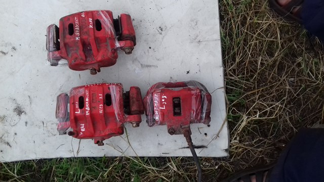 Ремкомплект суппорта гальмівного, переднього MR249964 MITSUBISHI