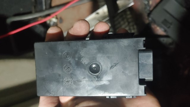 Перемикач підігріву сидінь 2R8314C724AB LAND ROVER