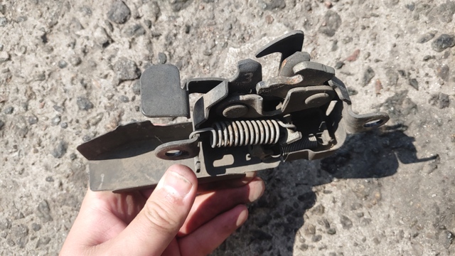Замок капота 5351002180 TOYOTA