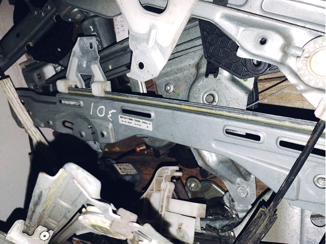 Склопідйомник задніх лівих дверей 9674411680 PEUGEOT