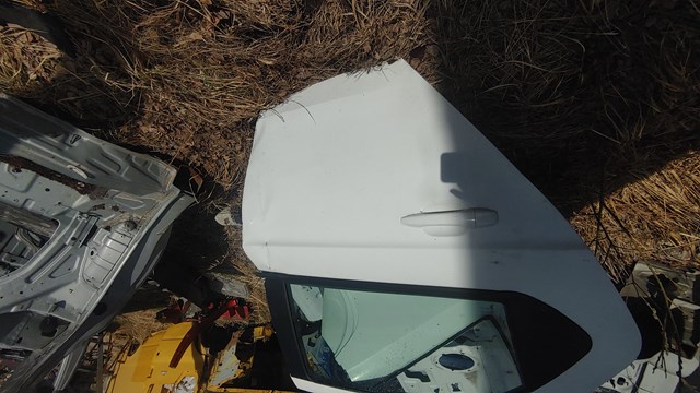 Скло задньої двері правої 9675012580 PEUGEOT
