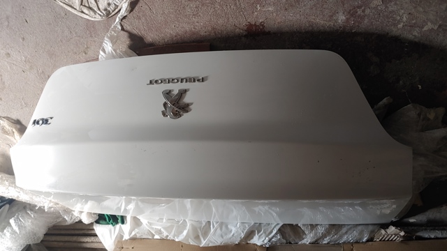 Кришка багажника кузова 9675041180 PEUGEOT