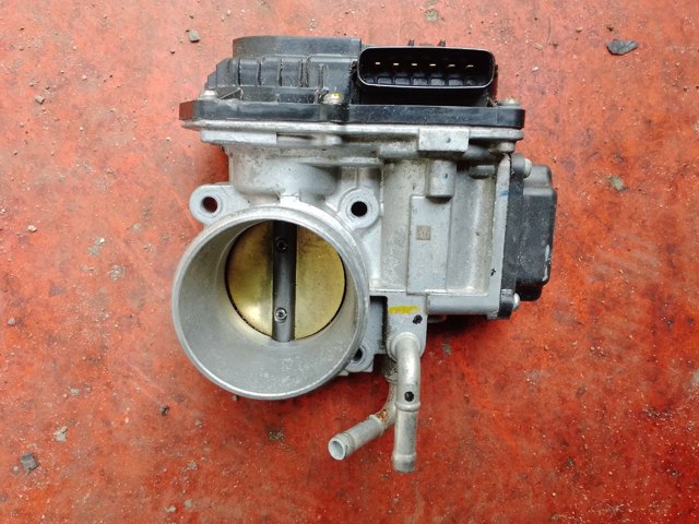 Дросільна заслінка в зборі 1640059B003 HONDA