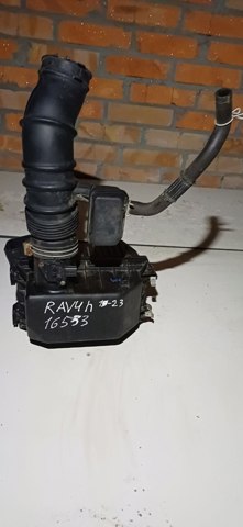 Корпус повітряного фільтра 1770025101 TOYOTA