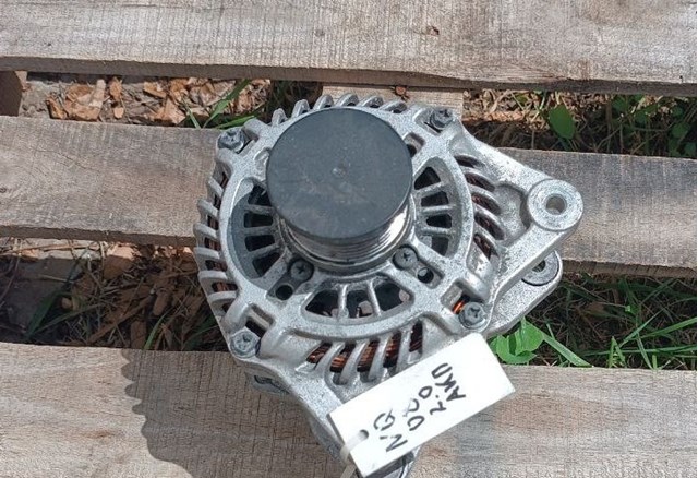 Генератор автомобільний 23100JD200 NISSAN