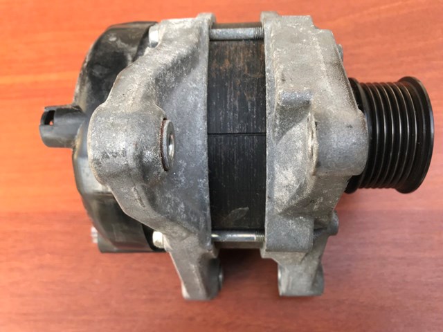 Авто генератор 311005PAA01 HONDA